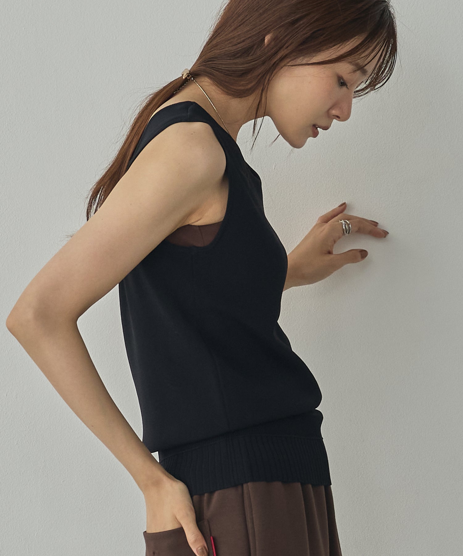 REVERSIBLE 2-WAY KNIT TANK TOP