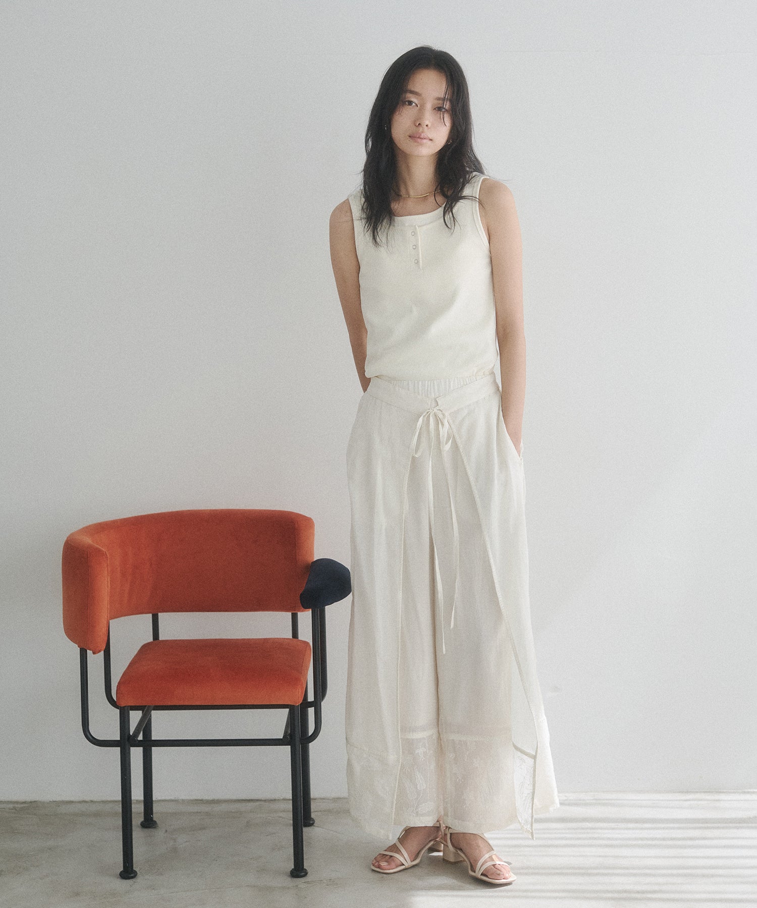 LAYERED RIBBED TANK TOP