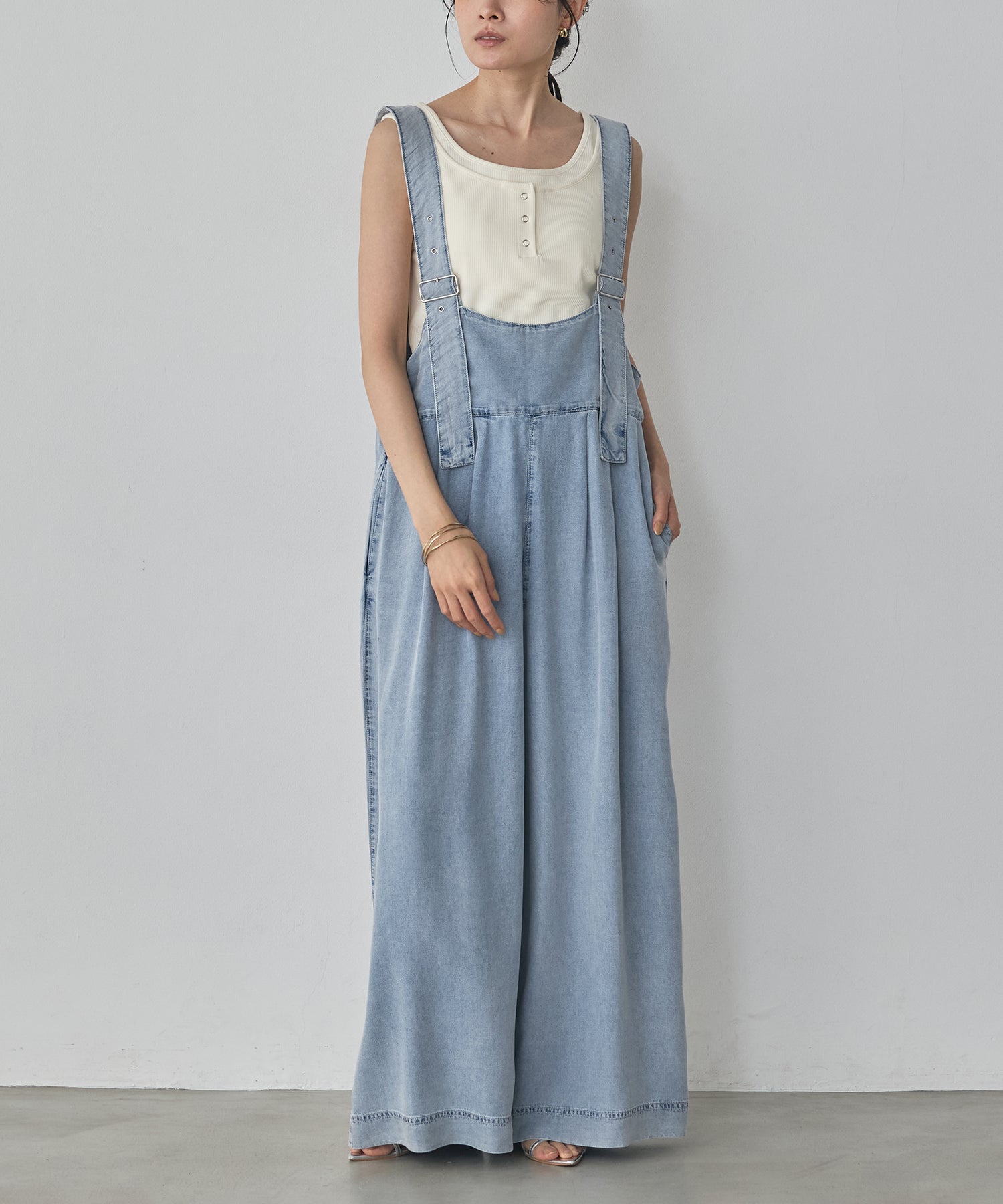 LAYERED RIBBED TANK TOP