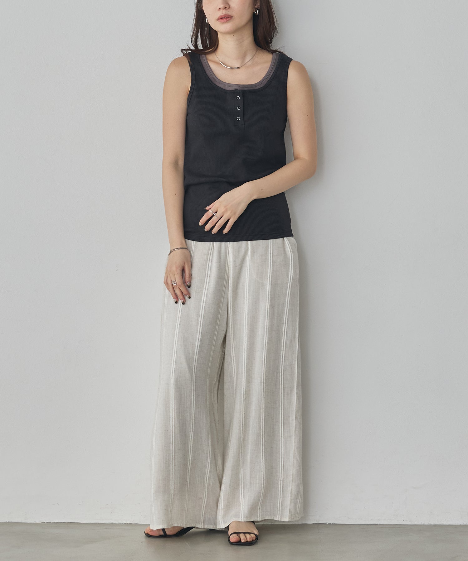LAYERED RIBBED TANK TOP
