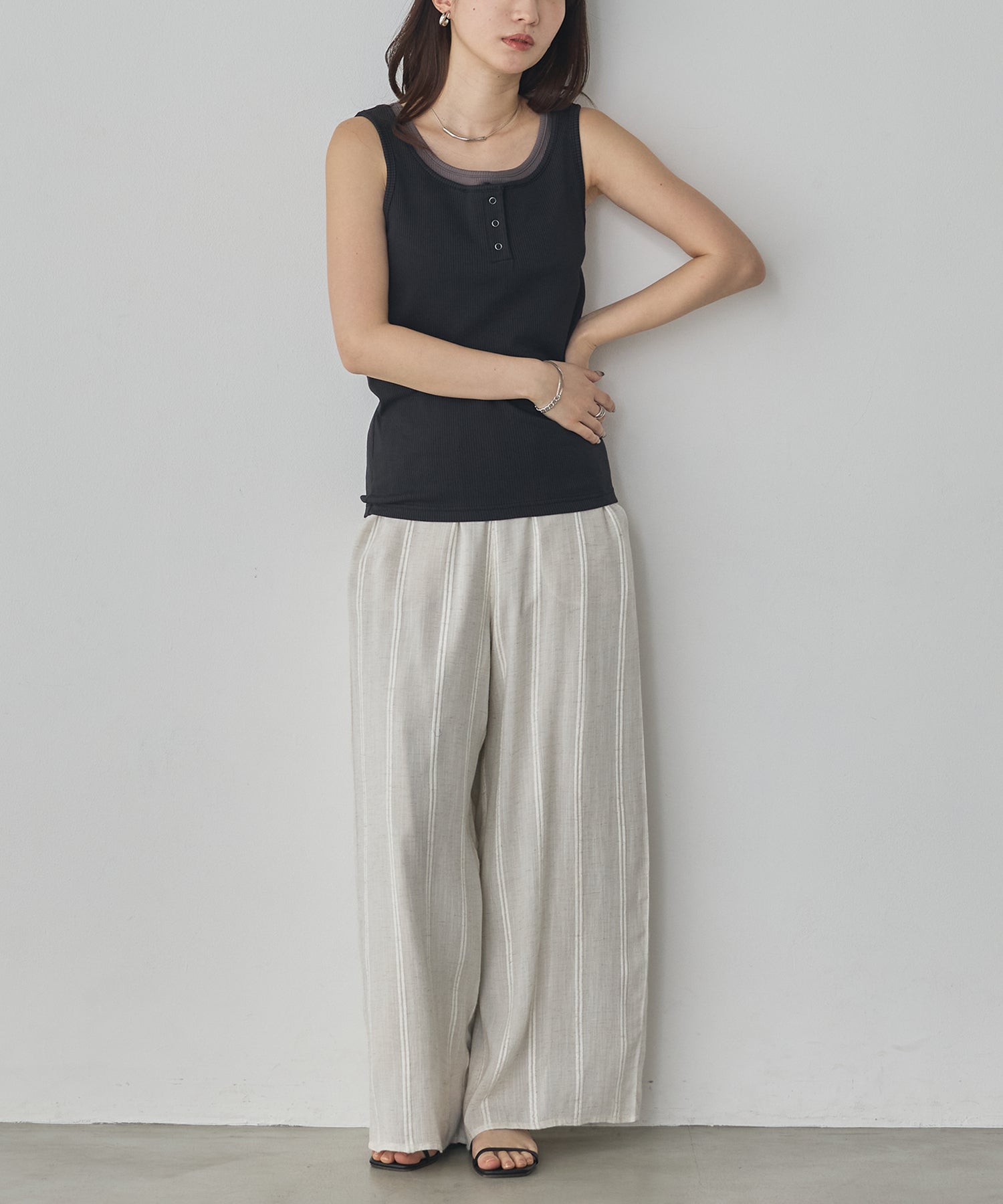 LAYERED RIBBED TANK TOP