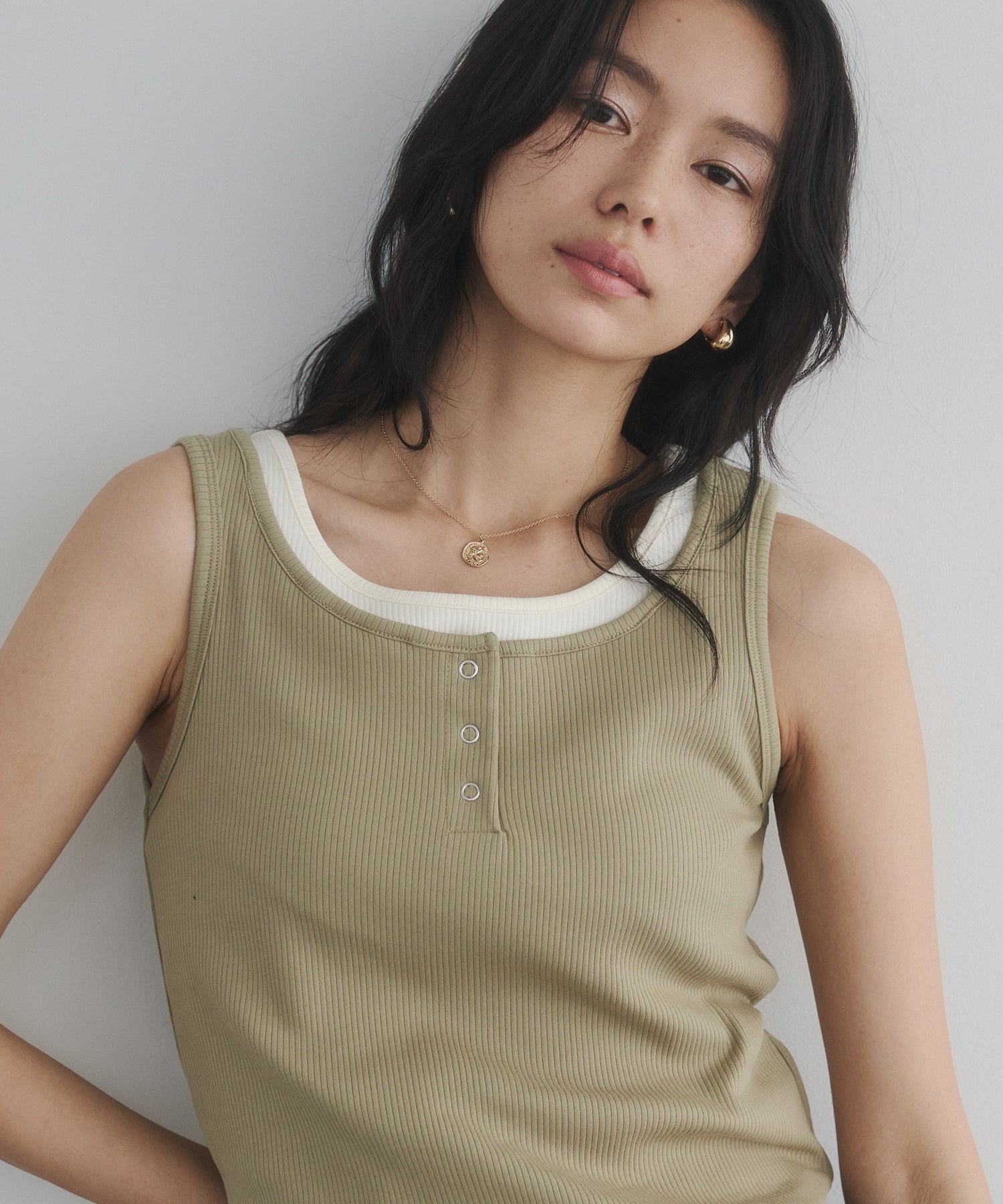 LAYERED RIBBED TANK TOP