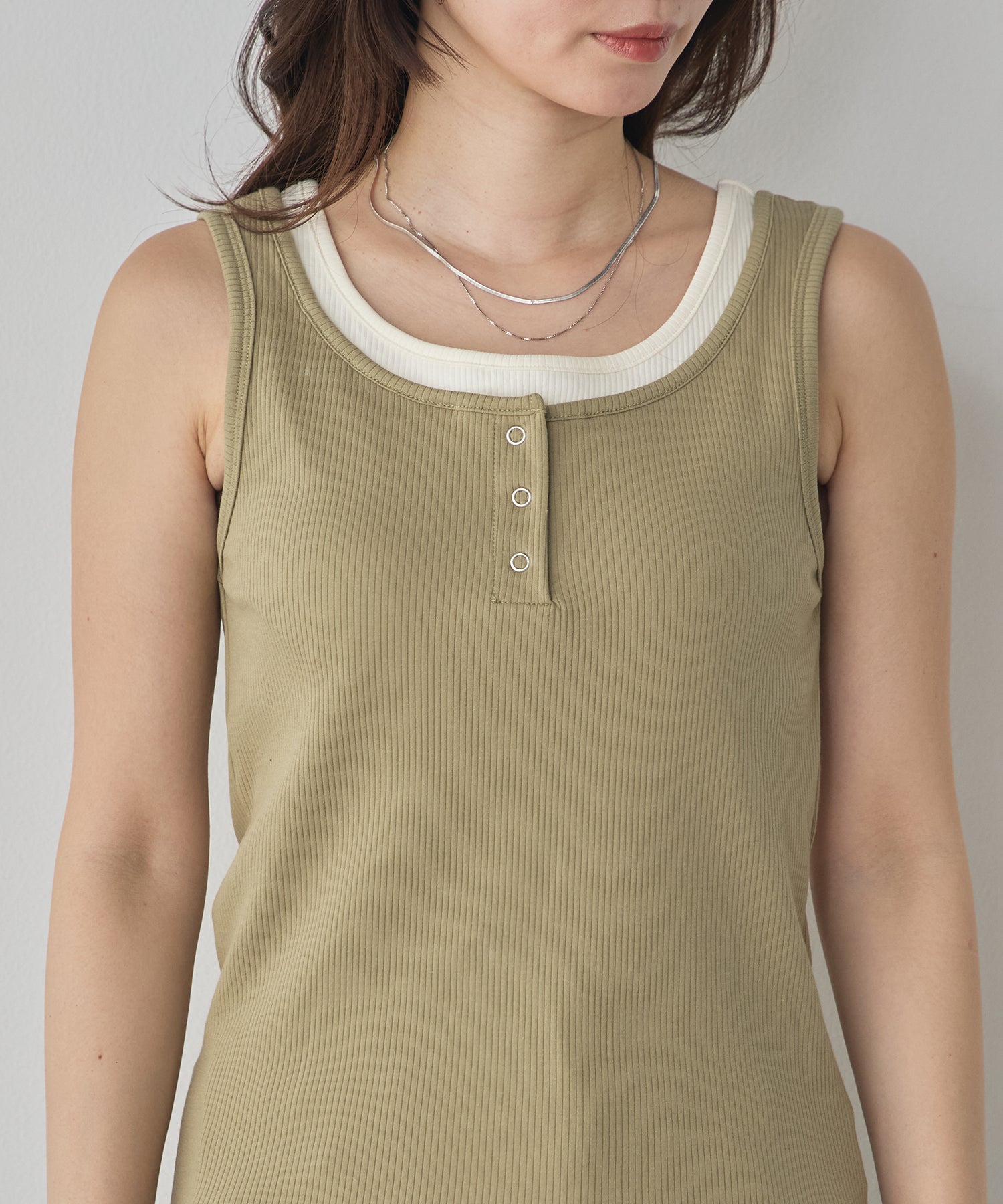 LAYERED RIBBED TANK TOP