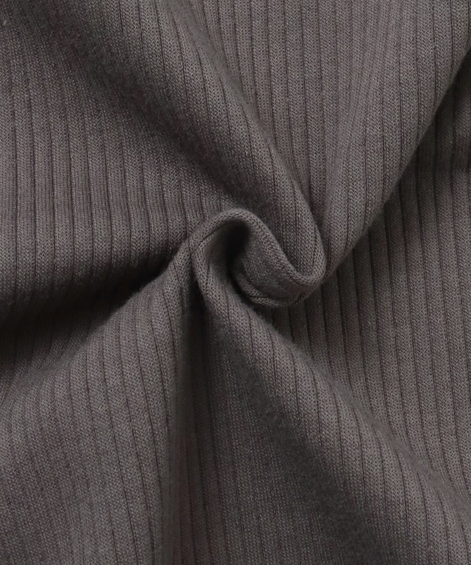 LAYERED RIBBED TANK TOP