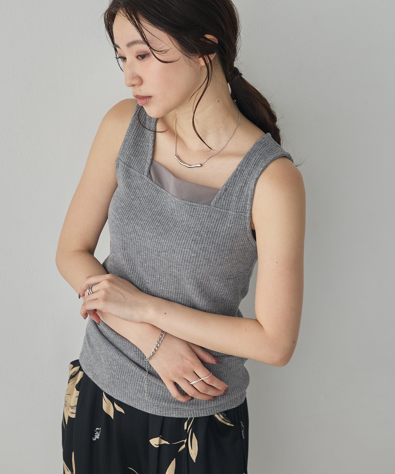 [PRE-ORDER]RANDOM RIB TULLE TANK TOP