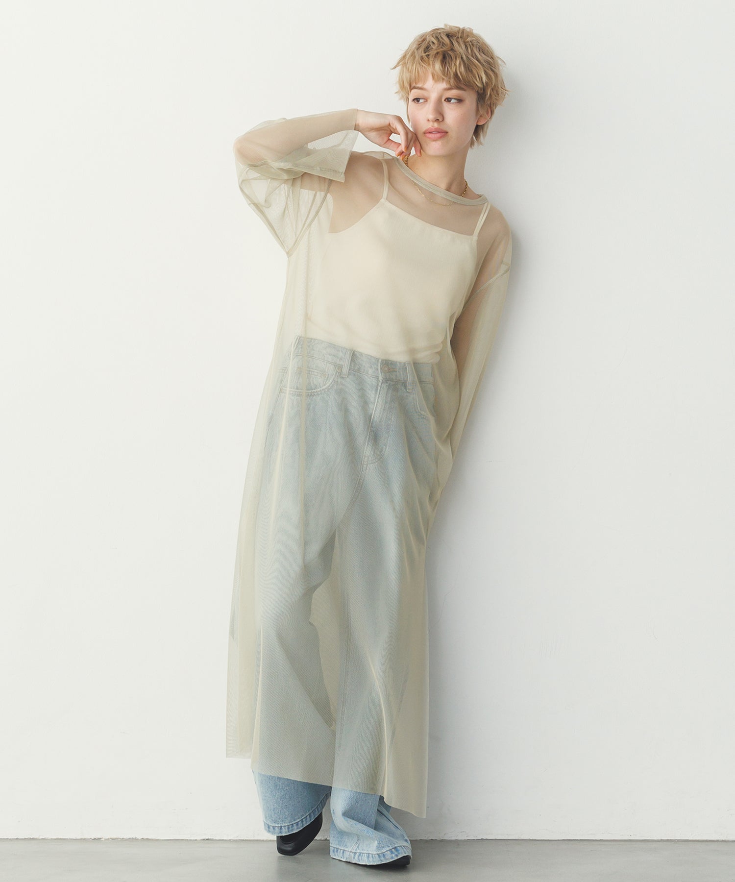 LIMITED] CAMISOLE WITH CUP