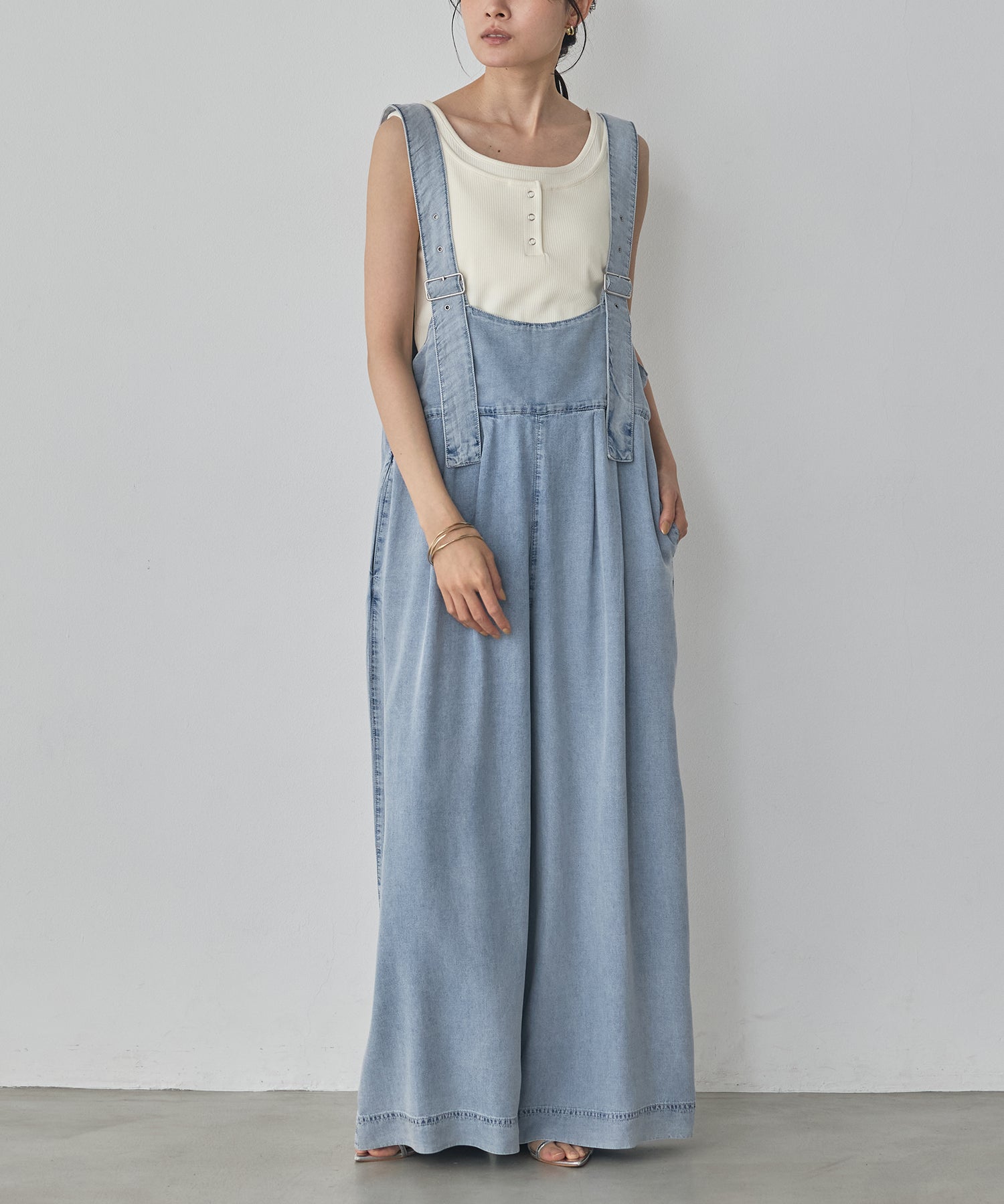 REVERSIBLE TENCEL DENIM OVERALLS