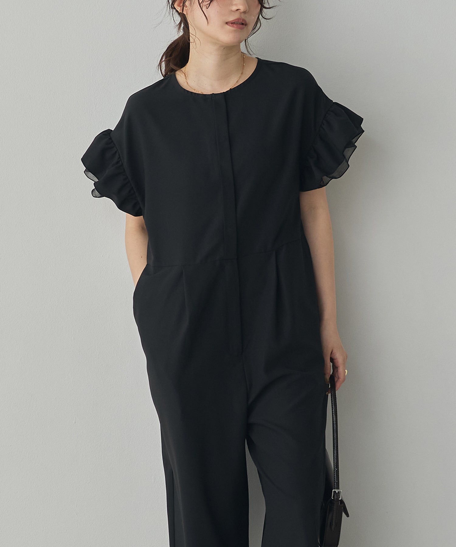 LINEN-LIKE RUFFLE-SLEEVE JUMPSUIT
