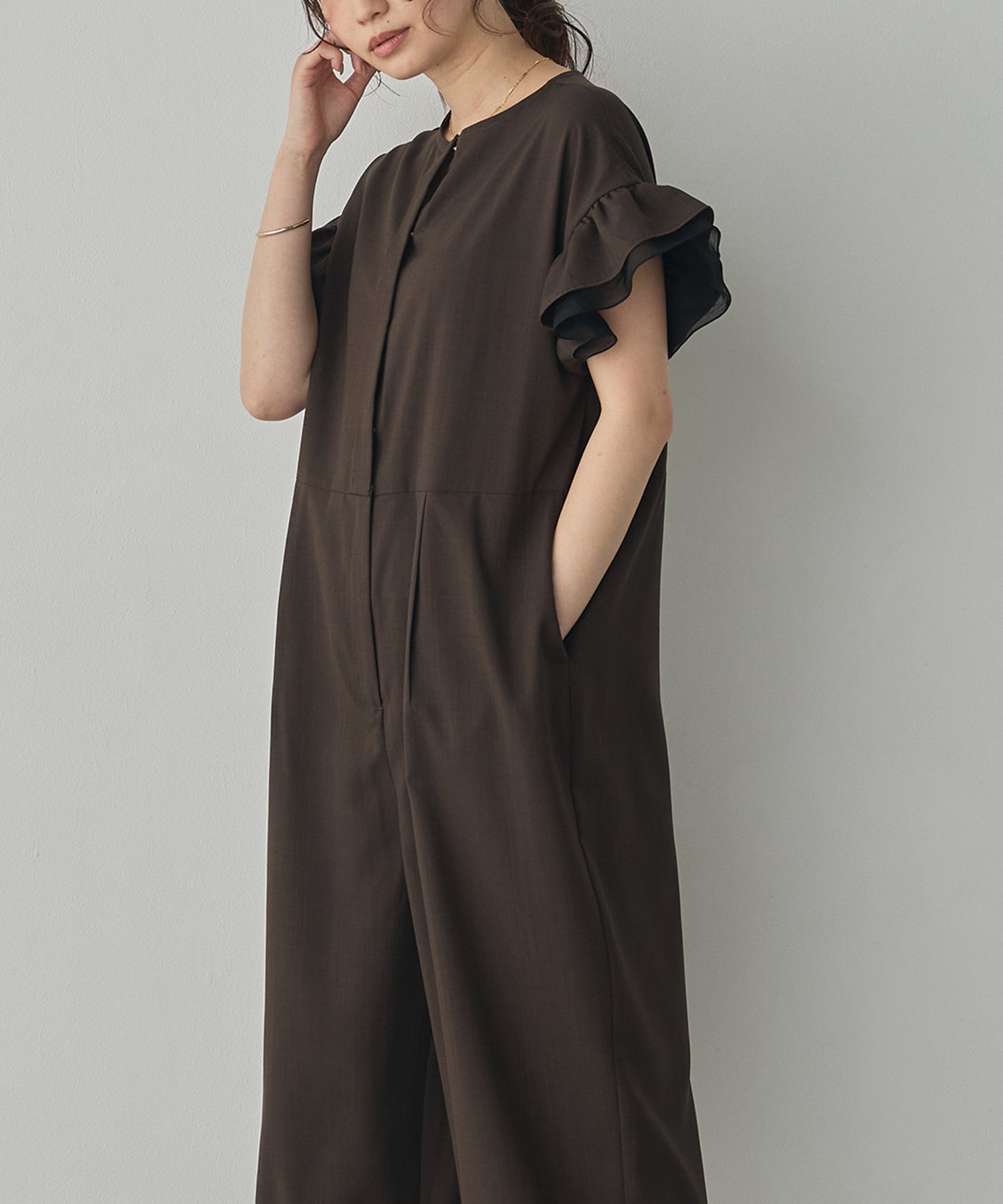 LINEN-LIKE RUFFLE-SLEEVE JUMPSUIT