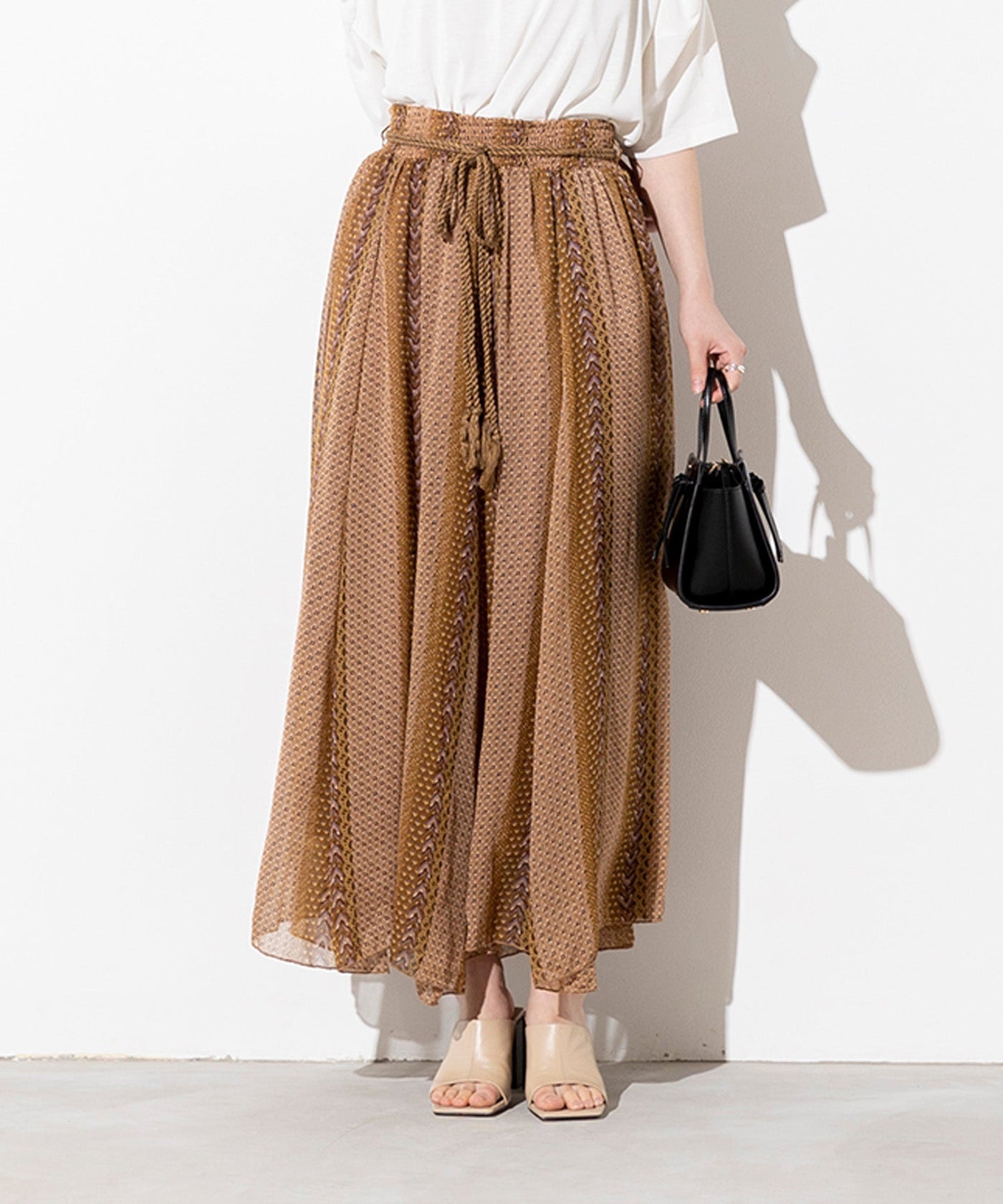 MADE IN INDIA】エスニックストライプ柄 シフォンロングスカート – hunch 